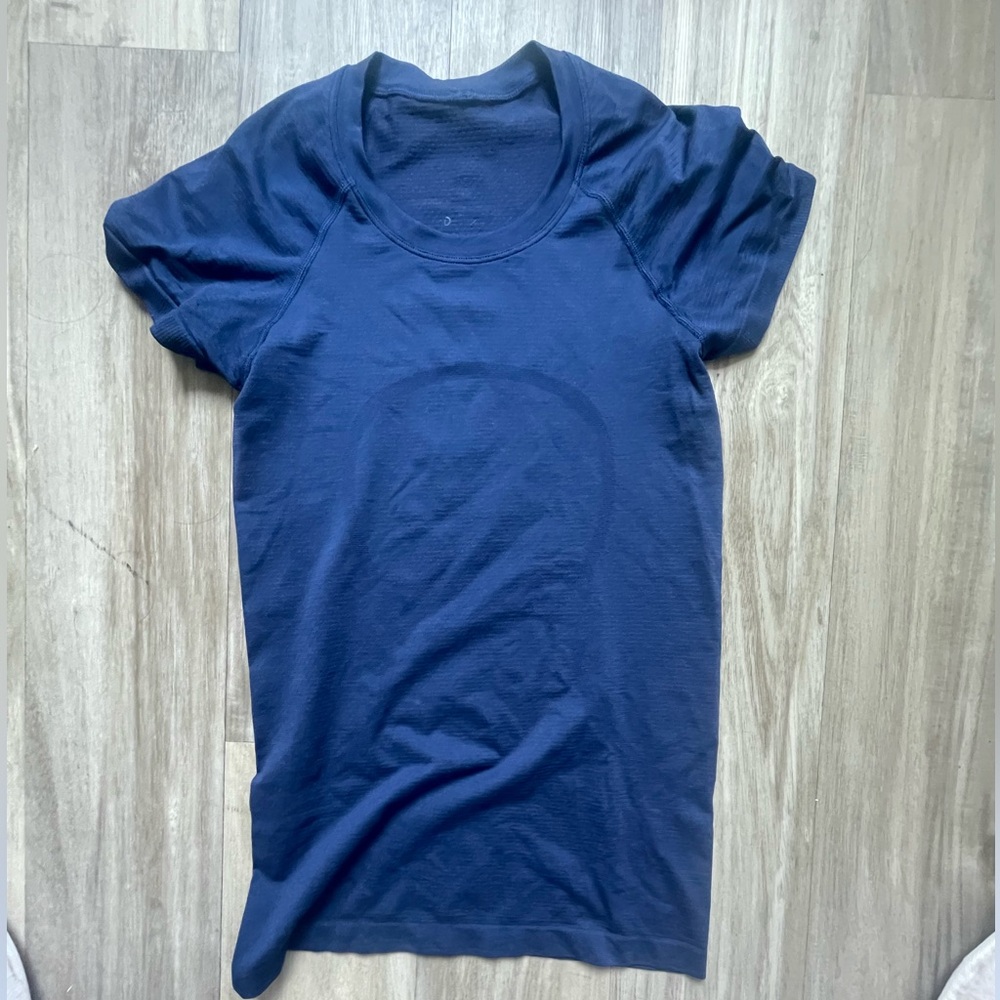 Lululemon swiftly tech